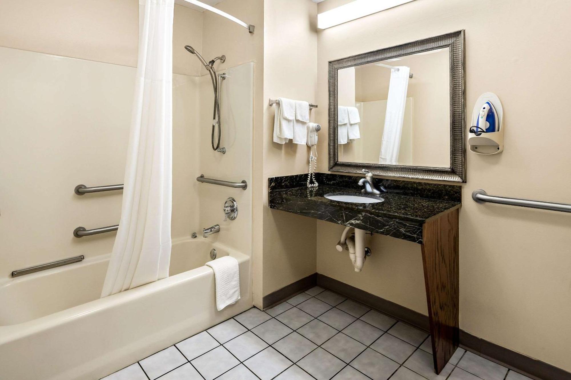 Quality Inn Decatur River City Exterior foto